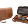 Pfeifentasche Für 3 Pfeifen Retro Leder -Raucherzubehör Geschäft 6748pfeifentasche3pfeifenledercognac